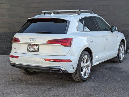2023 Audi Q5 45 S line Premium Plus