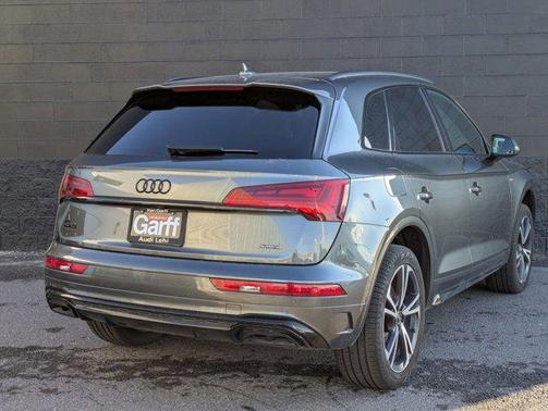 2025 Audi Q5 45 S line Premium Plus