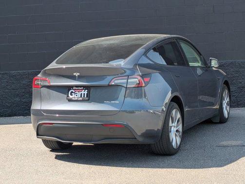 2023 Tesla Model Y Long Range Dual Motor All-Wheel Drive