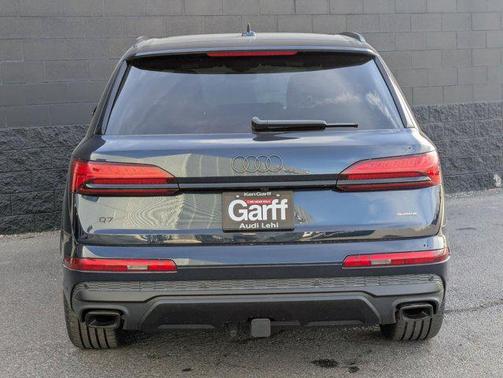 2025 Audi Q7 55 Premium Plus
