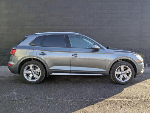2018 Audi Q5 2.0T Premium