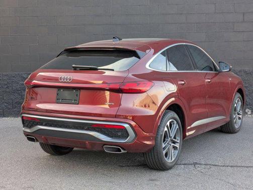 2025 Audi Q5 Sportback Prestige