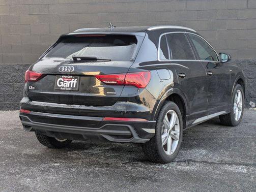 2023 Audi Q3 Premium 45 TFSI S line quattro Tiptronic