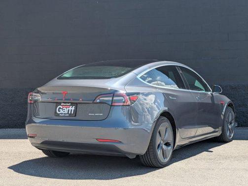 2019 Tesla Model 3 Long Range