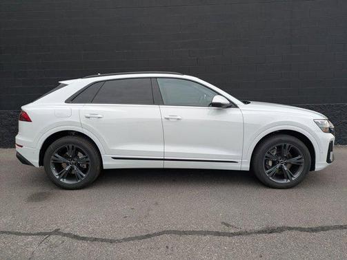 2026 Audi Q8 55 Premium