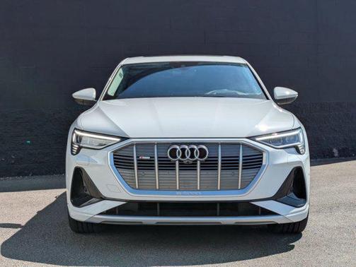 2022 Audi e-tron Sportback S line Prestige