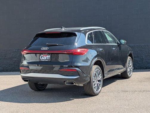 2025 Audi Q5 Premium Plus