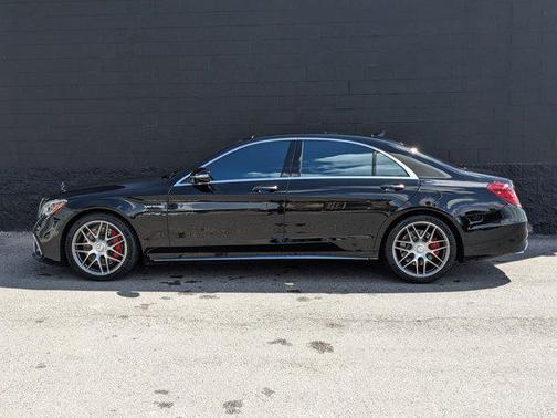 2019 Mercedes-Benz AMG S 63 4MATIC