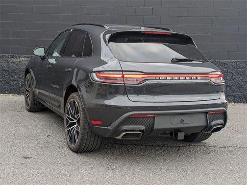 2025 Porsche Macan