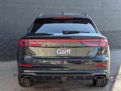 Mythos Black Metallic 2026 Audi Q8 55 Premium Plus