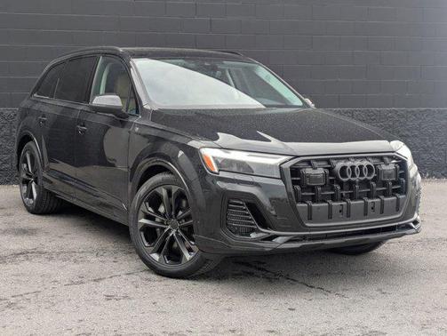 2026 Audi Q7 55 Premium Plus