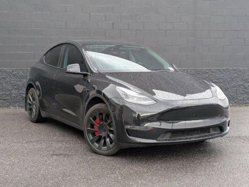 2023 Tesla Model Y Long Range Dual Motor All-Wheel Drive