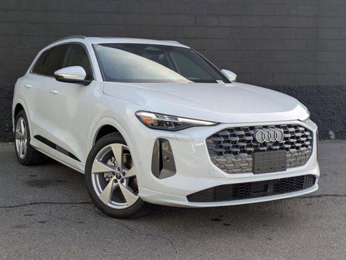2025 Audi Q5 Prestige