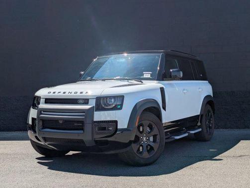 2022 Land Rover Defender 110 X-Dynamic SE