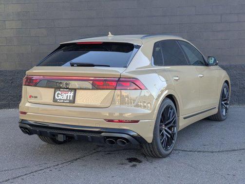 2026 Audi SQ8 4.0T Prestige