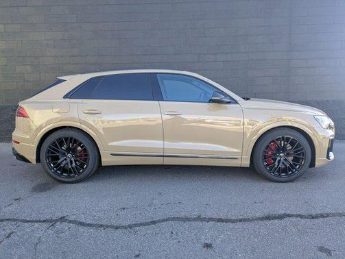 2026 Audi SQ8 4.0T Prestige