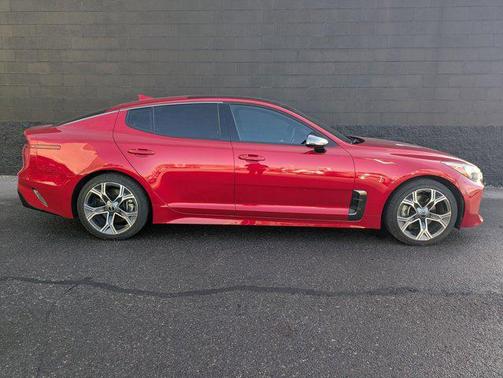 2020 Kia Stinger GT-Line