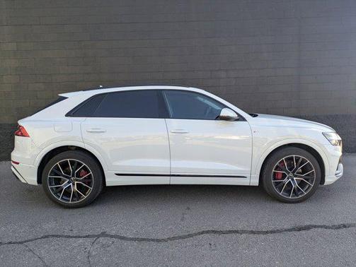 2021 Audi Q8 55 Prestige