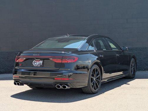 2024 Audi S8 4.0T