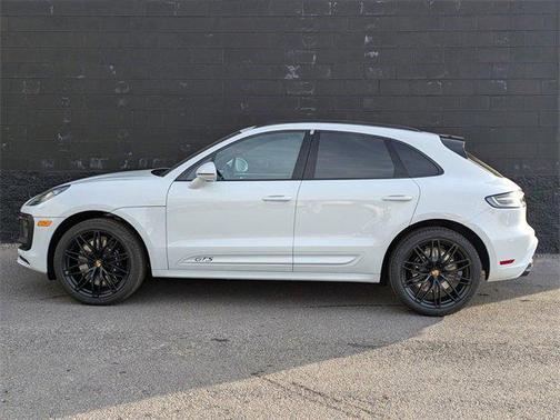 2025 Porsche Macan GTS