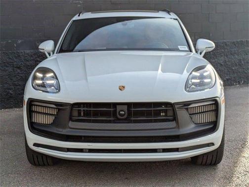 2025 Porsche Macan GTS
