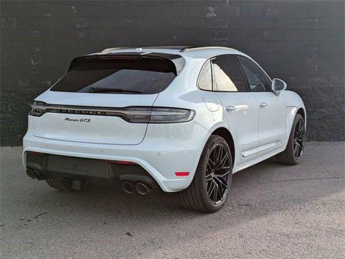2025 Porsche Macan GTS