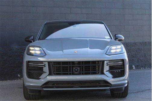 2024 Porsche Cayenne Turbo GT