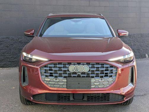 2025 Audi Q5 Prestige TFSI quattro S tronic