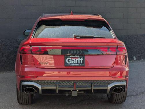 2025 Audi RS Q8 4.0T