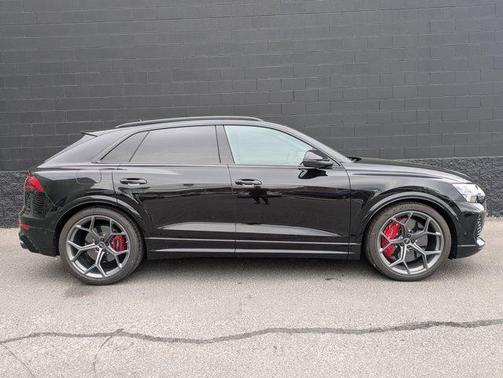 2026 Audi RS Q8 4.0T