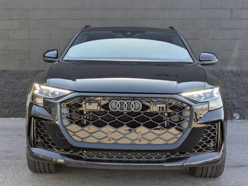mythos black metallic 2026 Audi RS Q8 4.0T