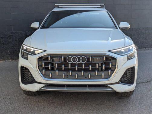 2024 Audi Q8 55 Premium Plus
