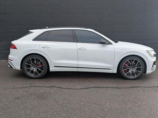 2023 Audi SQ8 4.0T Premium Plus