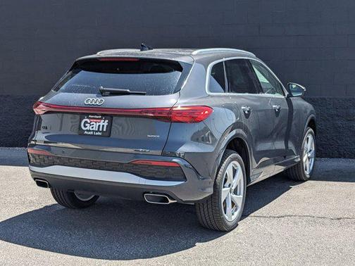 2025 Audi Q5 Premium Plus