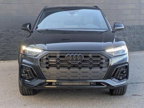 2024 Audi Q5 45 S line Prestige
