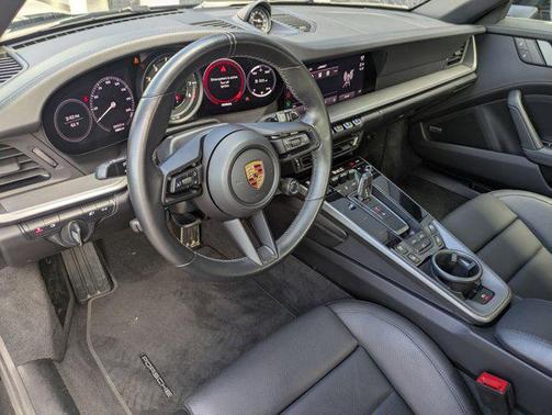 2023 Porsche 911 Carrera 4S Cabriolet