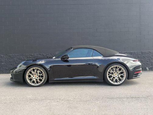 2023 Porsche 911 Carrera 4S Cabriolet
