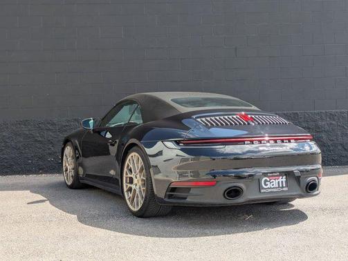 2023 Porsche 911 Carrera 4S Cabriolet