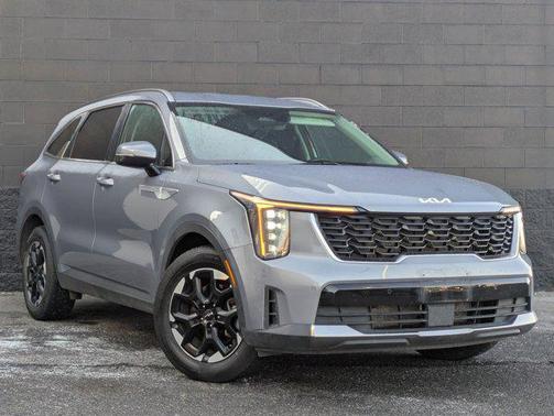 2024 Kia Sorento S
