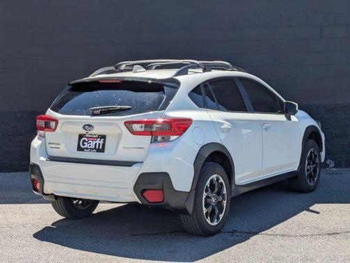 Crystal White Pearl 2021 Subaru Crosstrek Premium