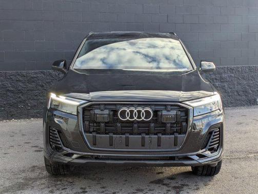 2026 Audi Q7 55 Premium Plus