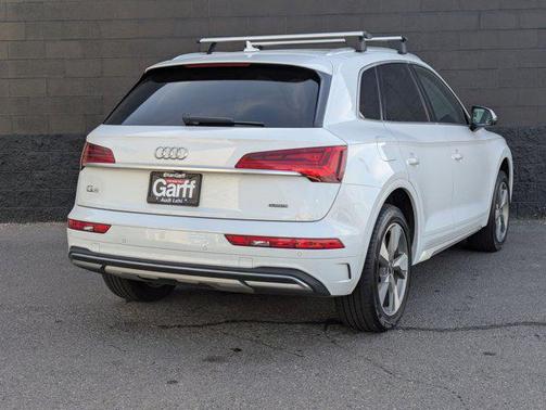 2023 Audi Q5 40 Premium Plus