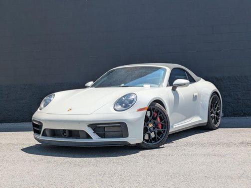 2023 Porsche 911 Carrera 4 GTS