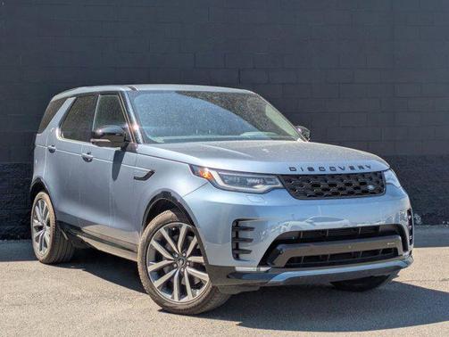 2023 Land Rover Discovery P300 S R-Dynamic