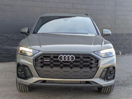 2025 Audi Q5 45 S line Premium