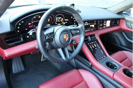 2024 Porsche Taycan GTS