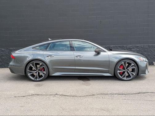 Daytona Gray Pearl Effect 2022 Audi RS 7 4.0T