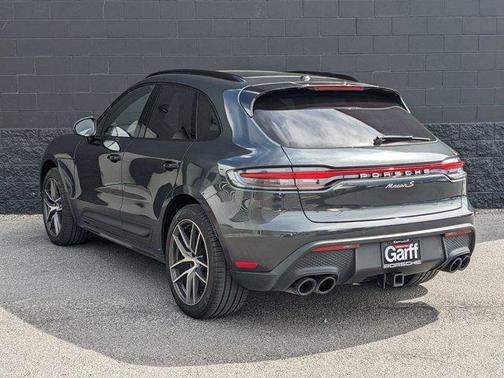 2024 Porsche Macan Base
