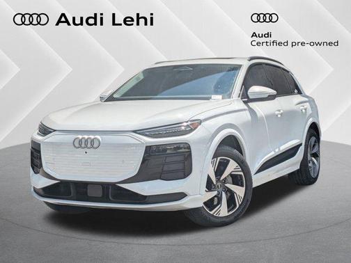 2025 Audi Q6 e-tron Premium Plus quattro