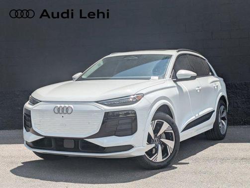 2025 Audi Q6 e-tron Premium Plus quattro